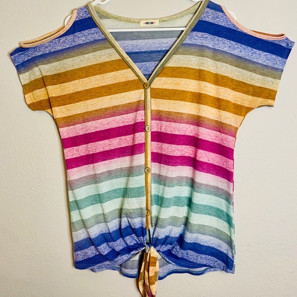 💜First Love- Rainbow Top Button & Front Tie L - Picture 2 of 11